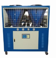 冷凍機，冰水機